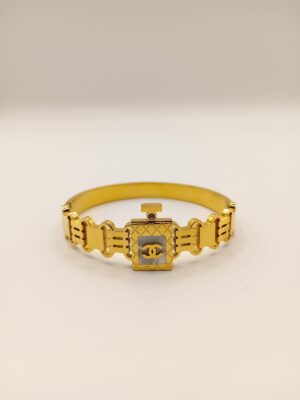 Chanel Złoty Bransoletka w Stylu Zapięcia na Rękę